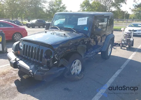 2013 Jeep Wrangler Sport z USA, uszkodzony, nr VIN 1C4AJWAG8DL531399